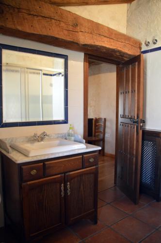 Casa Rural El Molino I San Bartolomé de Pinares Exteriör bild